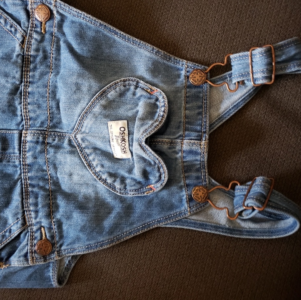 Toddler girl overalls size 5t